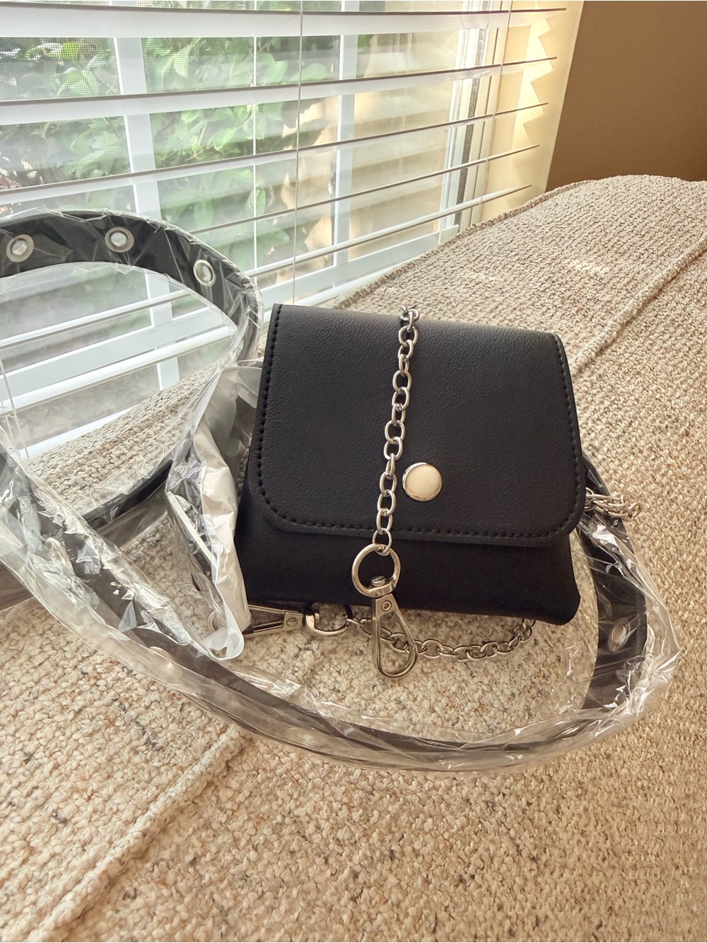 Black Crossbody Chain Bag with Silver Hardware - Picture 3 of 11